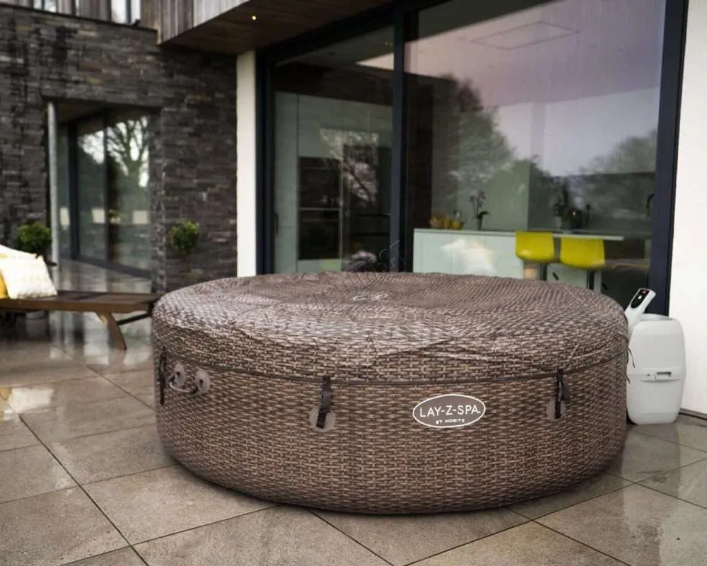 Bestway 60023 | Size 7.00 x 7.00 x 2.30 Ft | Inflatable Portable Spa Lay Z Bathtub St Moritz - Image 5
